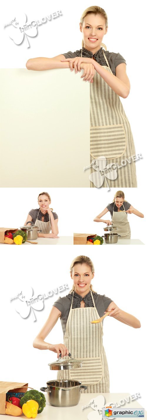 Woman in the kitchen 0381