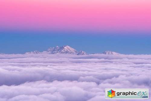 4K Time-lapse of rolling fog 